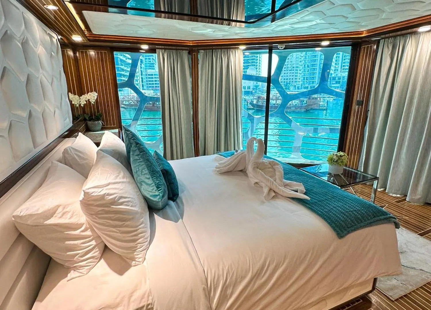 Overnight Super Yacht - Orchid Абу-Даби 0*,